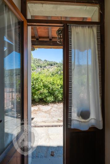 Image No.30-8 Bed Farmhouse for sale