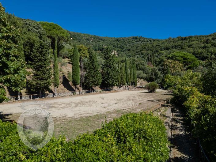 Image No.52-8 Bed Farmhouse for sale