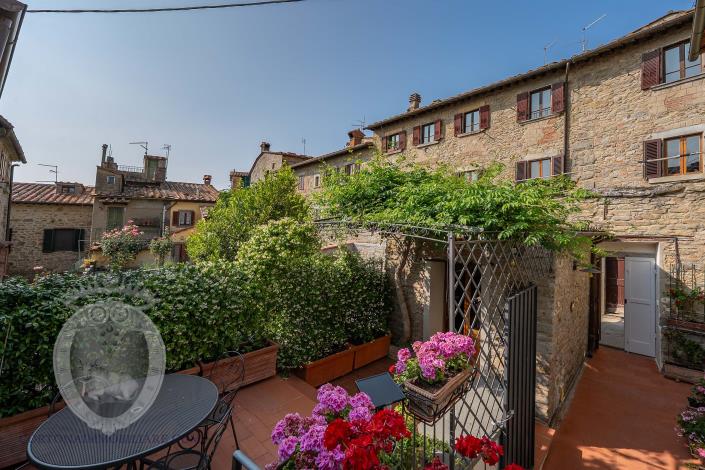 Image No.2-Maison de ville de 3 chambres à vendre à Cortona