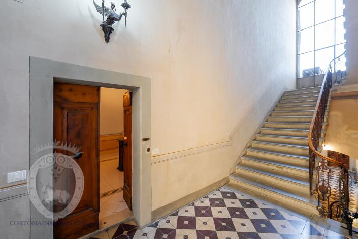 Image No.7-Appartement de 3 chambres à vendre à Cortona