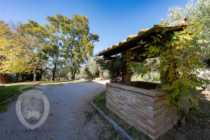 Image No.9-Ferme de 4 chambres à vendre à Corciano