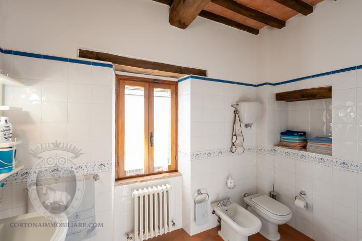 Image No.48-Ferme de 4 chambres à vendre à Corciano