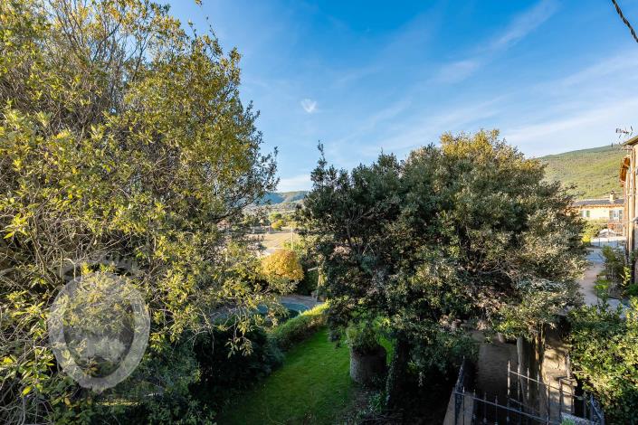 Image No.47-5 Bed Farmhouse for sale