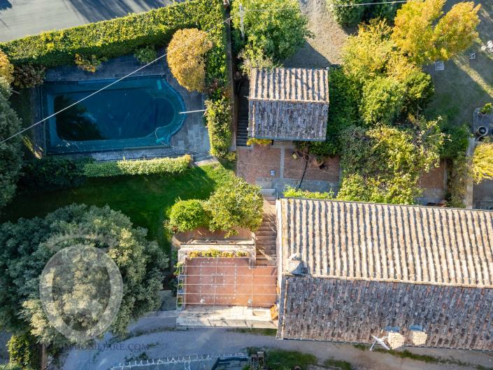 Image No.59-5 Bed Farmhouse for sale