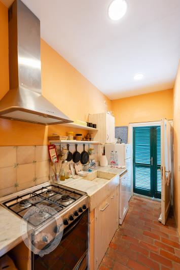 Image No.16-1 Bed Farmhouse for sale