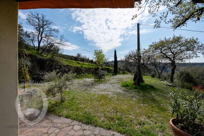 Image No.20-1 Bed Farmhouse for sale