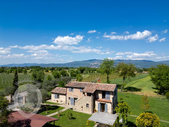 Image No.35-Ferme de 3 chambres à vendre à Cortona