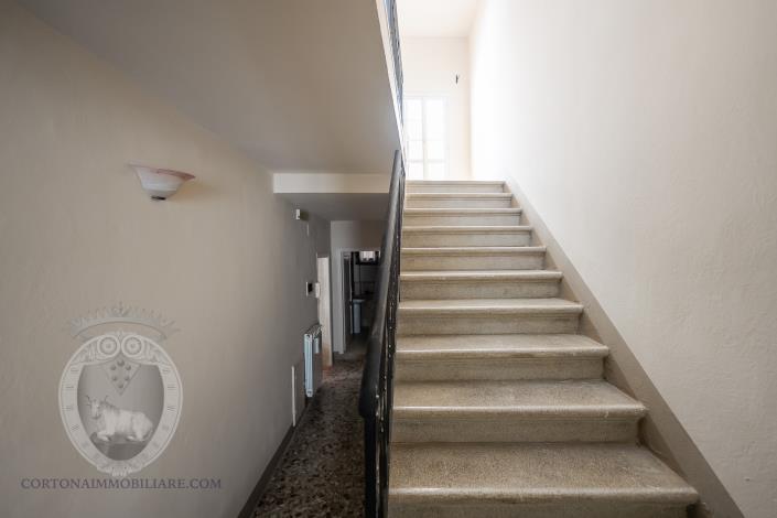 Image No.11-3 Bed Apartment for sale