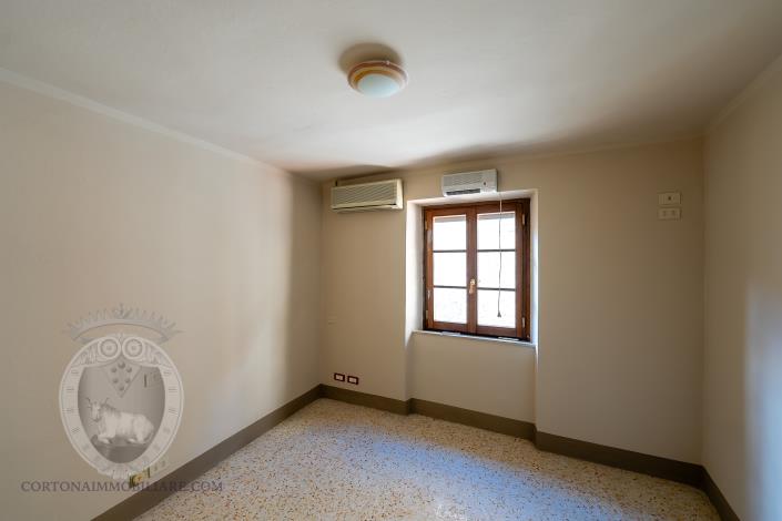 Image No.13-3 Bed Apartment for sale