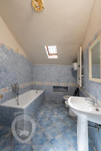 Image No.15-3 Bed Apartment for sale