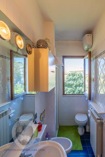 Image No.29-3 Bed Farmhouse for sale