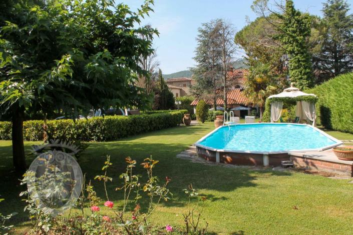 Image No.35-3 Bed Farmhouse for sale