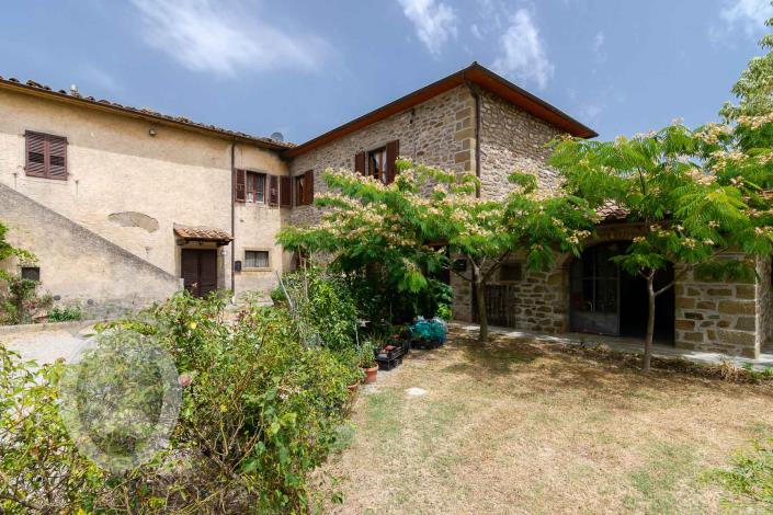 Image No.5-3 Bed Farmhouse for sale