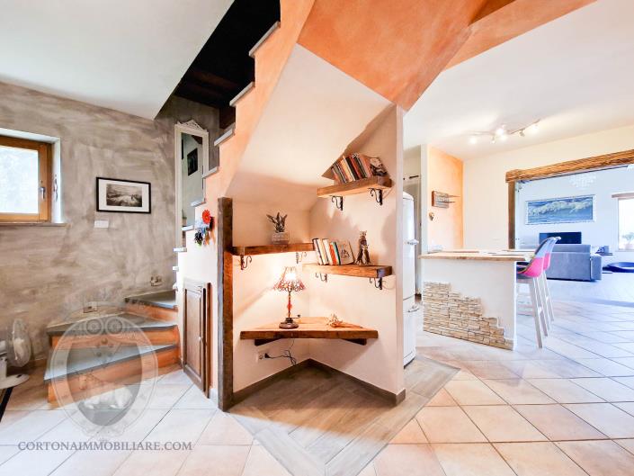 Image No.22-3 Bed Farmhouse for sale