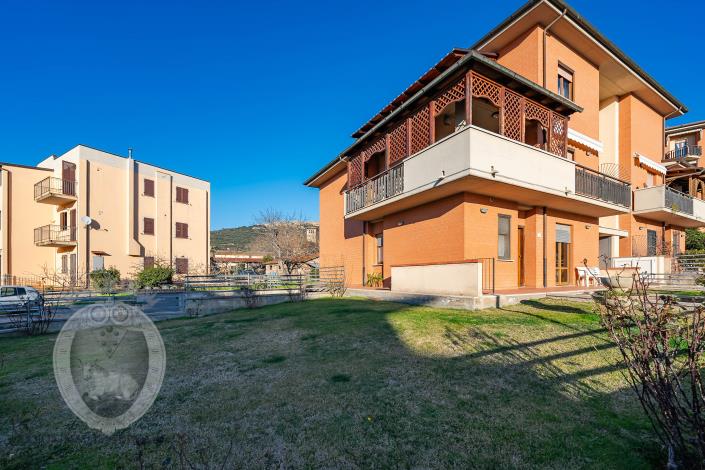 Image No.3-Appartement de 2 chambres à vendre à Cortona