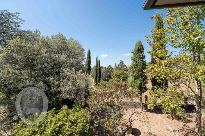 Image No.41-4 Bed Farmhouse for sale