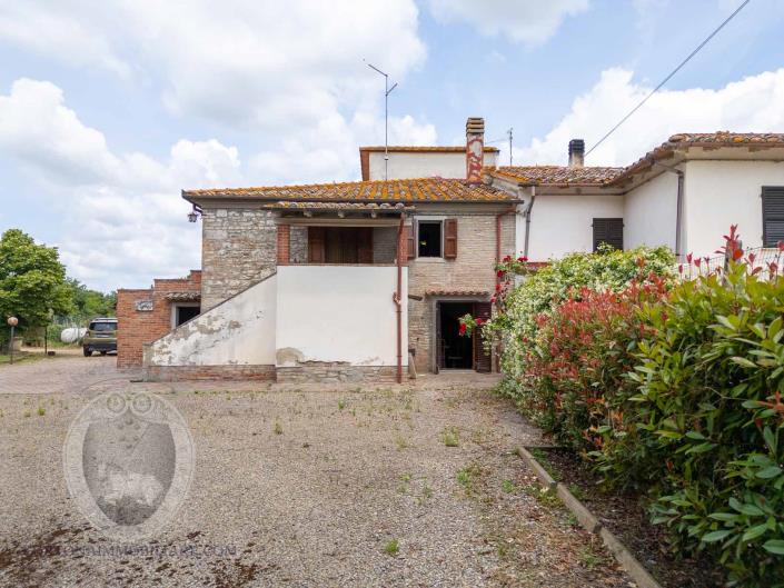 Image No.5-4 Bed Farmhouse for sale