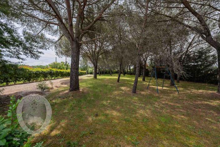 Image No.22-4 Bed Farmhouse for sale