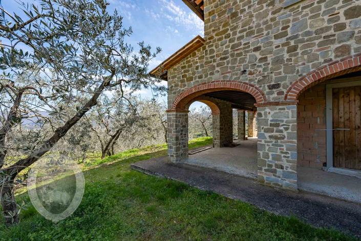 Image No.9-3 Bed Farmhouse for sale