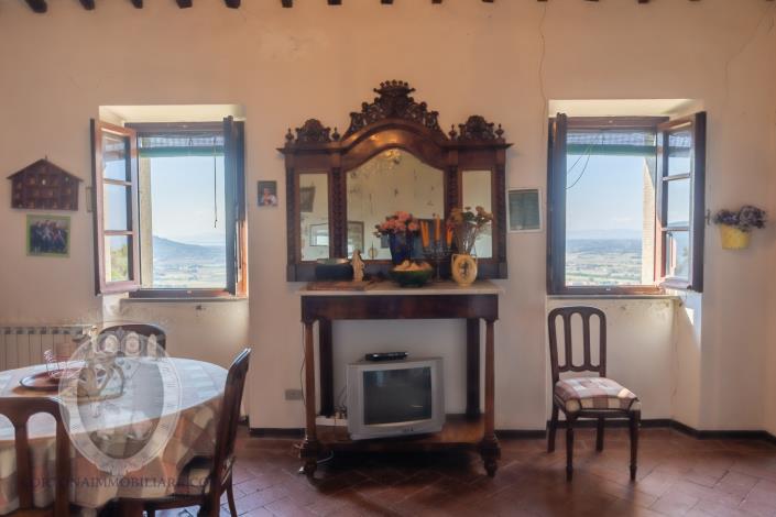 Image No.34-7 Bed Farmhouse for sale