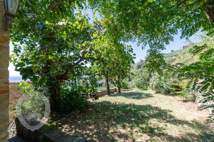 Image No.51-7 Bed Farmhouse for sale