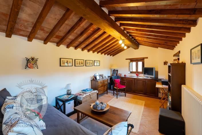 Image No.42-5 Bed Villa for sale