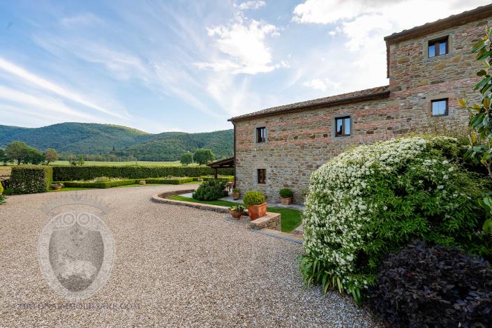 Image No.47-5 Bed Villa for sale