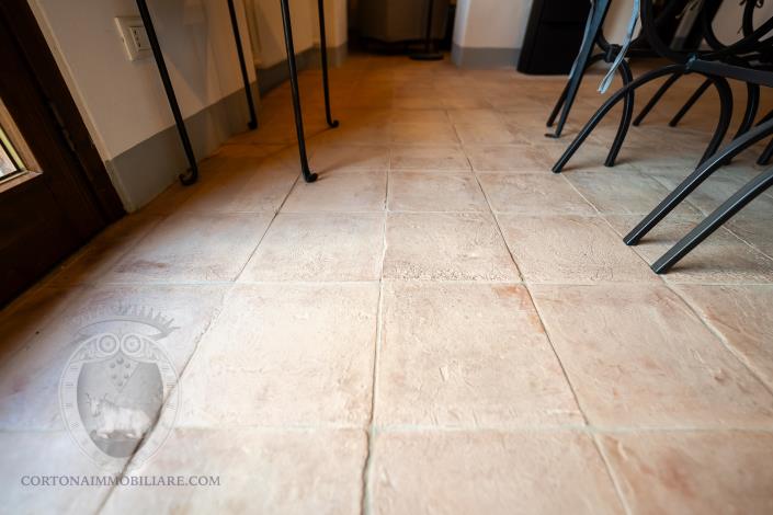 Image No.57-5 Bed Villa for sale