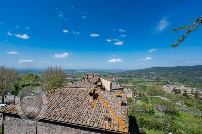 Image No.6-1 Bed Townhouse for sale