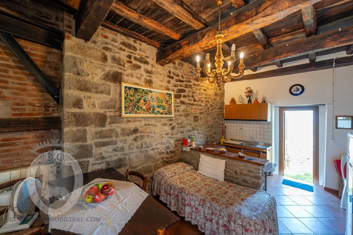 Image No.11-1 Bed Townhouse for sale