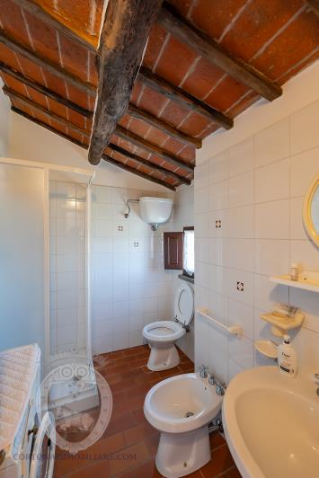 Image No.16-1 Bed Townhouse for sale