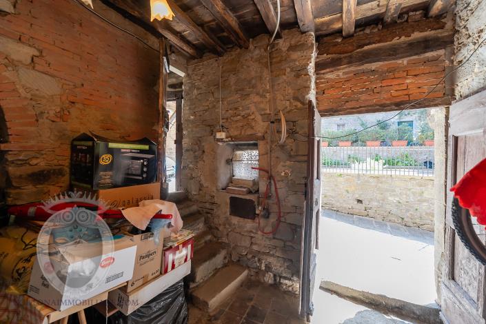 Image No.23-1 Bed Townhouse for sale