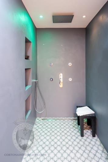 Image No.20-3 Bed Apartment for sale