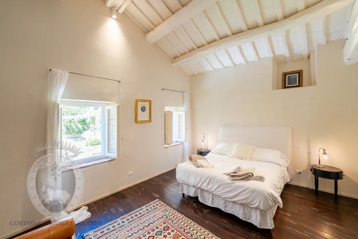 Image No.24-3 Bed Apartment for sale