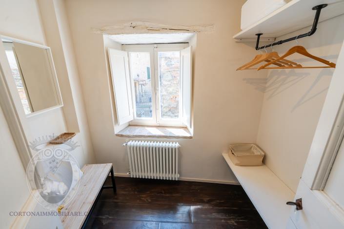 Image No.27-3 Bed Apartment for sale