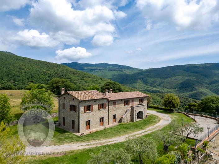 Image No.21-Ferme de 5 chambres à vendre à Cortona