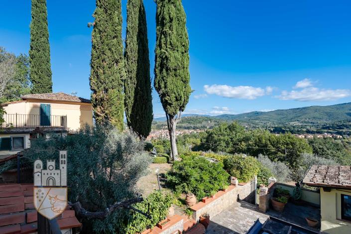 Image No.19-8 Bed Villa for sale