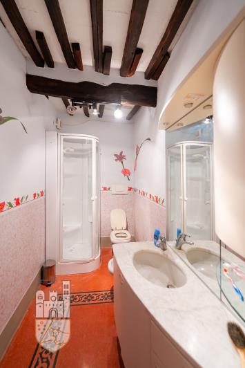 Image No.26-8 Bed Villa for sale