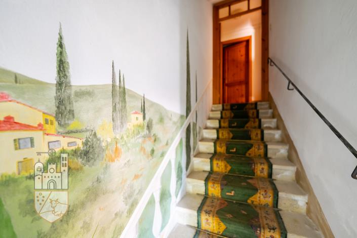 Image No.27-8 Bed Villa for sale