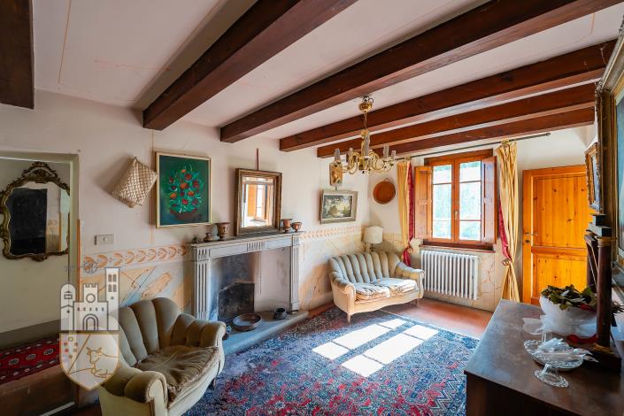 Image No.28-8 Bed Villa for sale