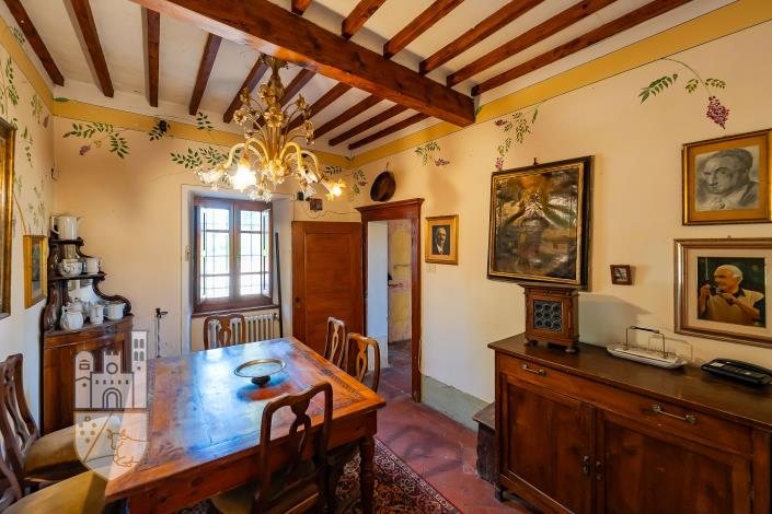 Image No.34-8 Bed Villa for sale