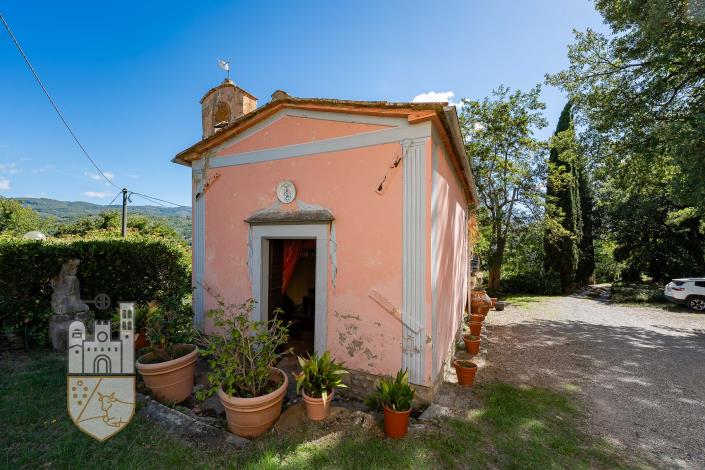 Image No.59-8 Bed Villa for sale