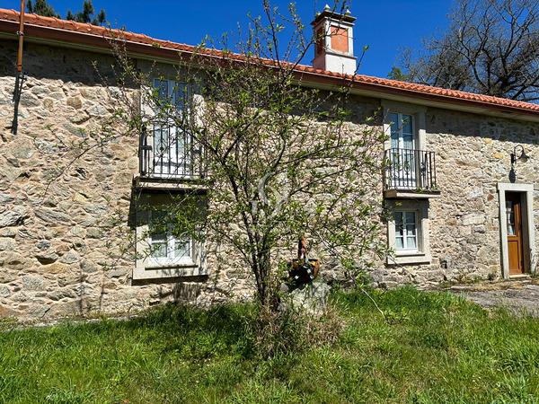 Image No.1-Maison de campagne de 4 chambres à vendre à Narón