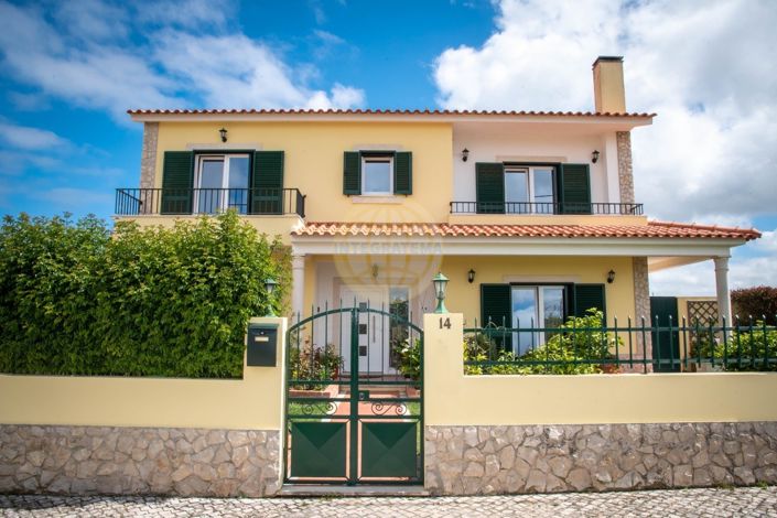 Image No.1-4 Bed Villa for sale
