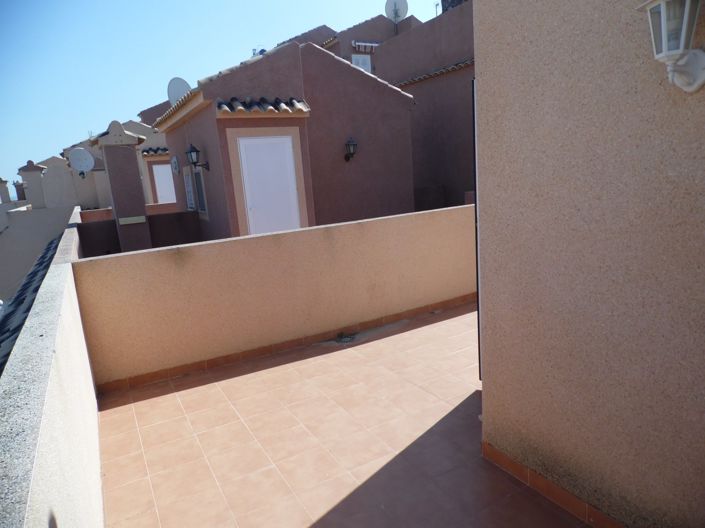 Image No.16-2 Bed Property for sale