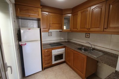 2382bedroomquad040425141719img0564kitchen