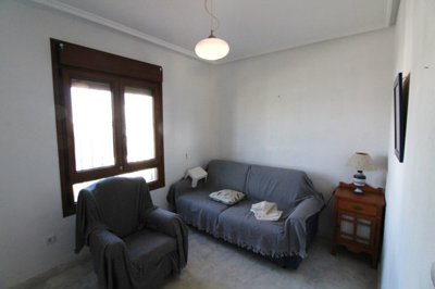 121373bedroomlargeplotandgolfviews08042514593