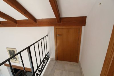 121373bedroomlargeplotandgolfviews08042515061