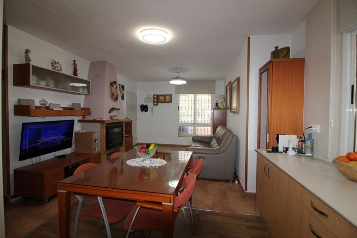 Image No.11-4 Bed Property for sale