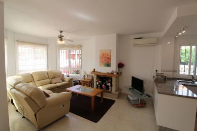 12554detachedvillawith3bedrooms2bathrooms0508